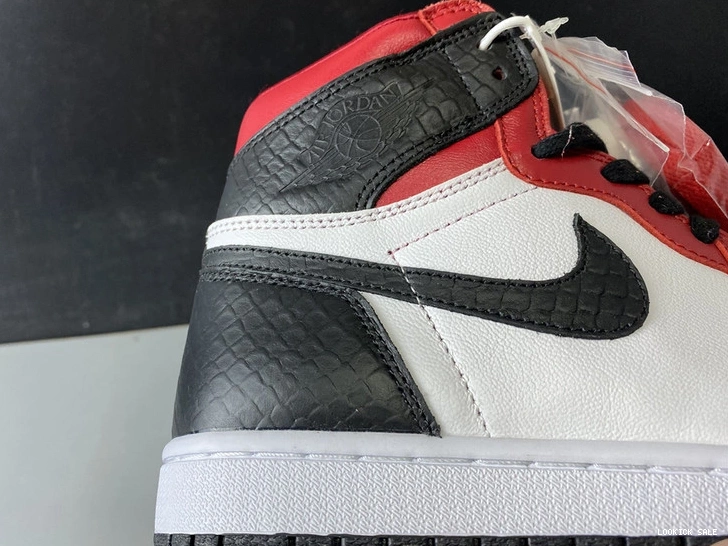 Rep Air CD0461-601  1 High “Satin Jordan  OG WMNS Snake” 0522
